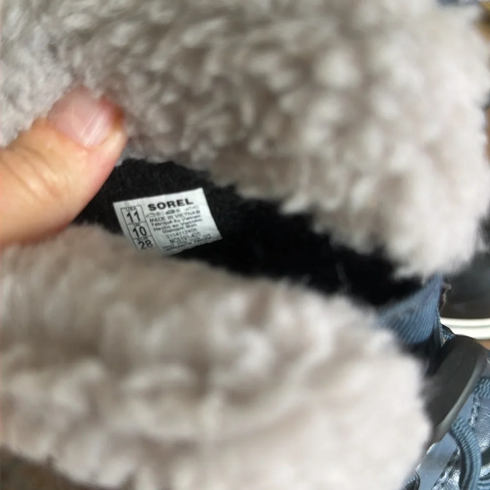 Sorel brand new